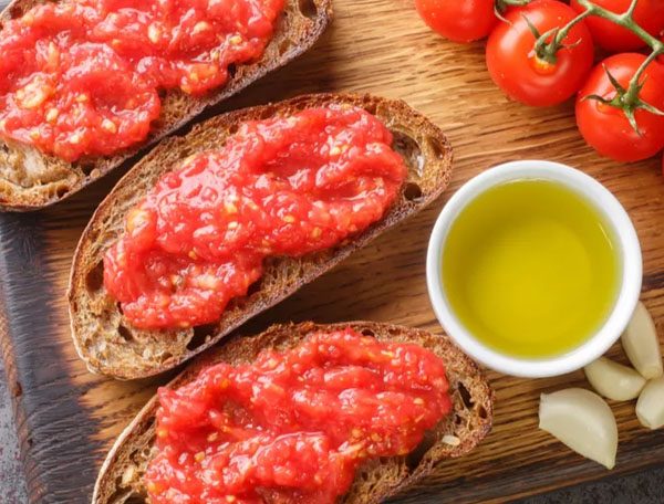 Pan con tomato